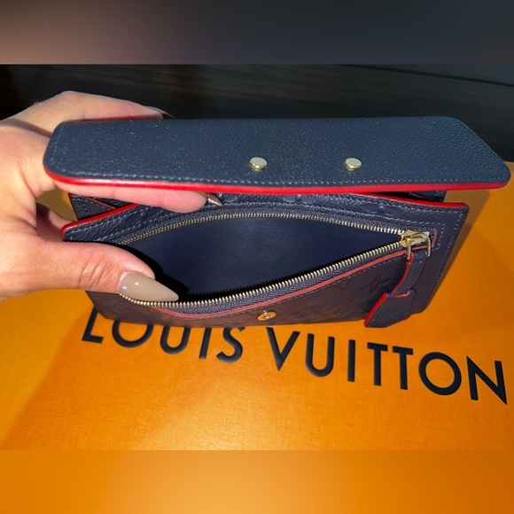 Louis Vuitton 2017 Empreinte Pont-Neuf Wallet - Picture 11 of 12